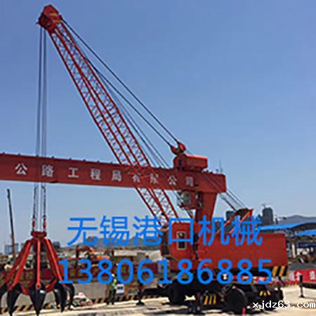 DLQ型电动轮胎式起重机（地铁深基坑挖土专用）